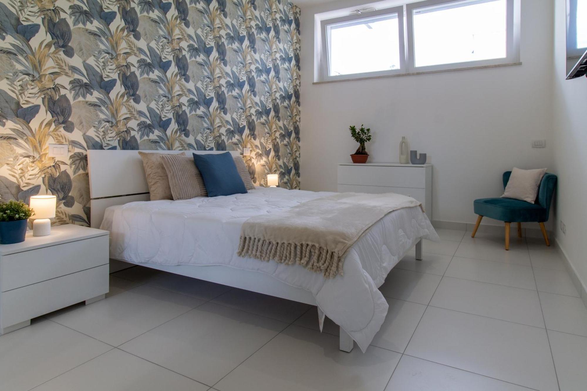 Sky Suite Blue Pomezia Luaran gambar